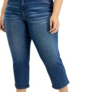 Judy Blue Stretch Dark Wash Cropped Jeans
